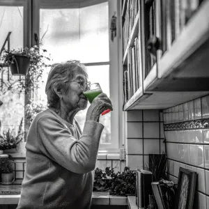 Seniors Say This Daily Drink Is Boosting Their Brainpower