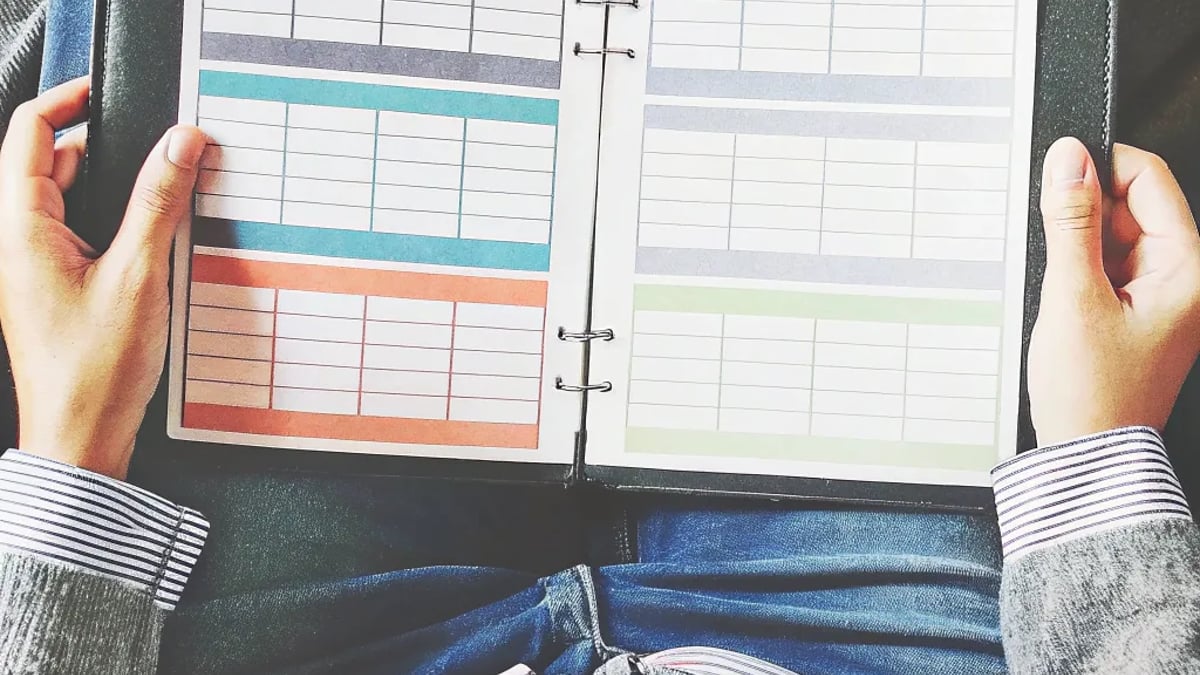 Budgeting 101: How to Build a Simple Monthly Budget