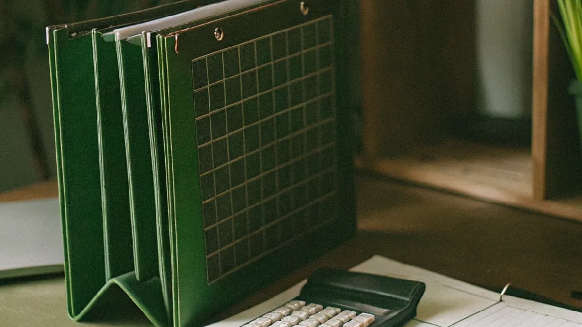 How to File Taxes as a Freelancer in 2025: A Step-by-Step Guide